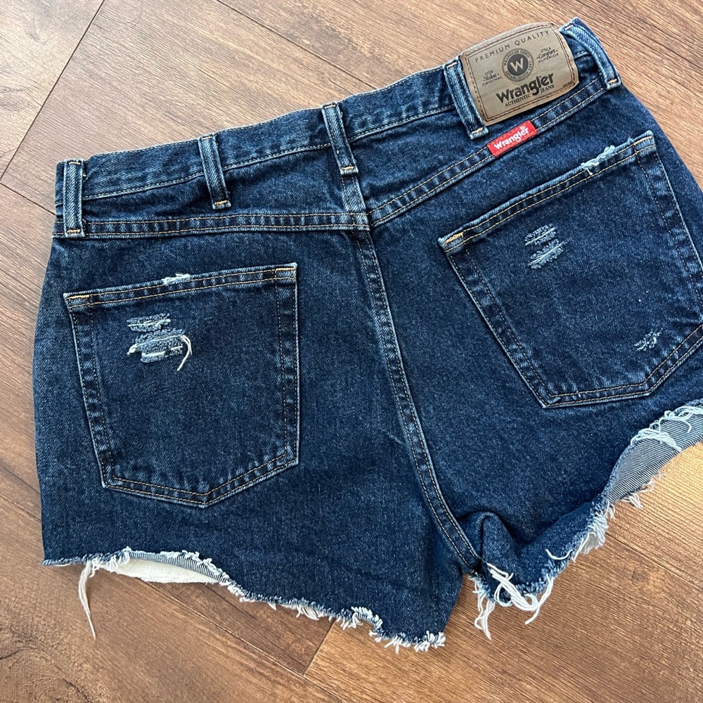 Women’s jean shorts